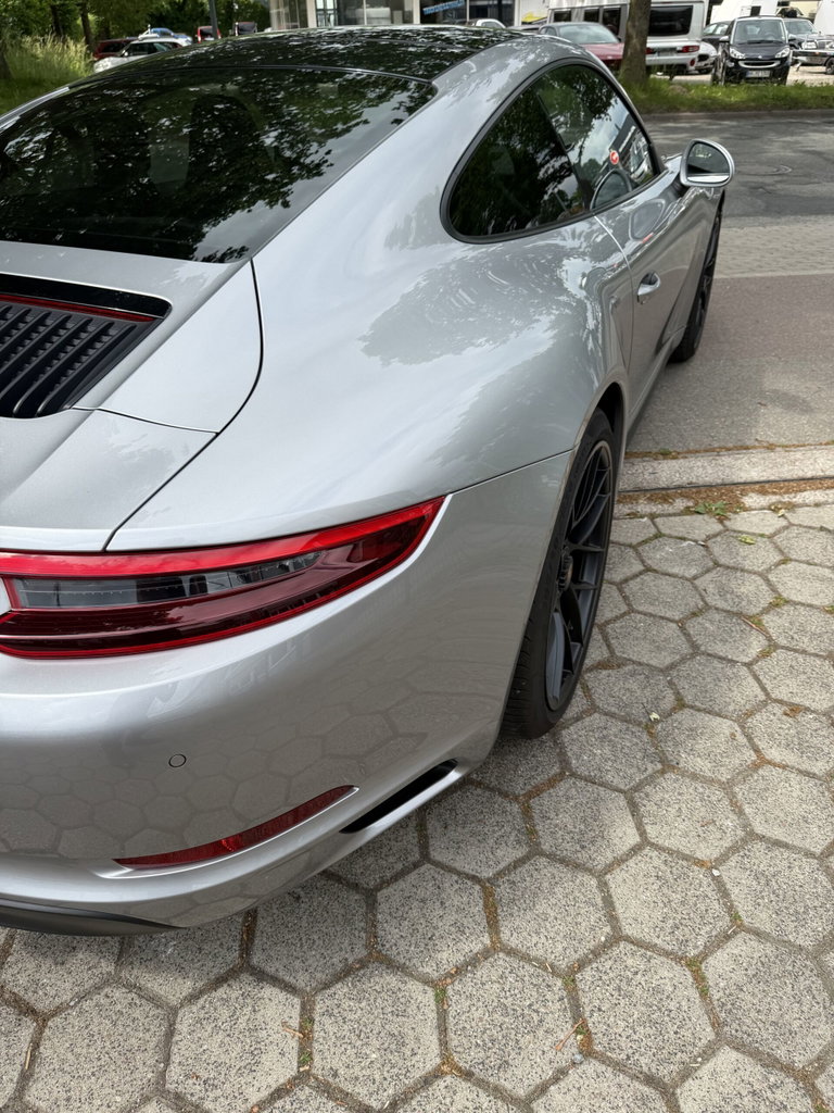 Porsche 991.2 Carrera 4 GTS