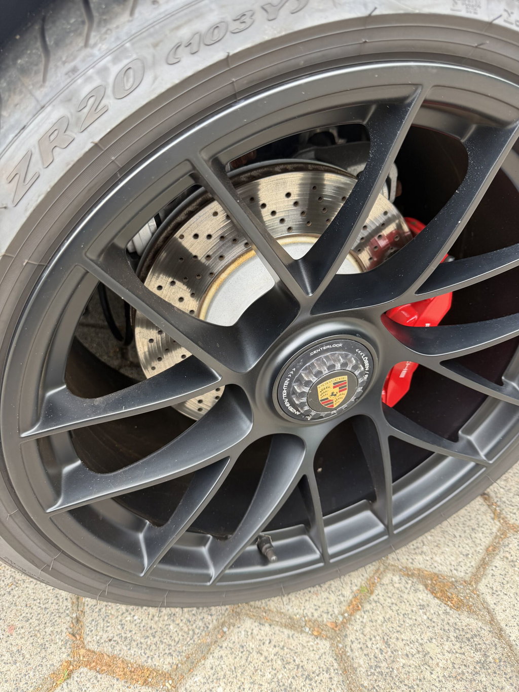 Porsche 991.2 Carrera 4 GTS