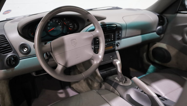 Porsche 996 Carrera