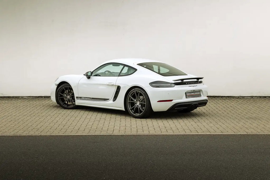 Porsche 718 Cayman T