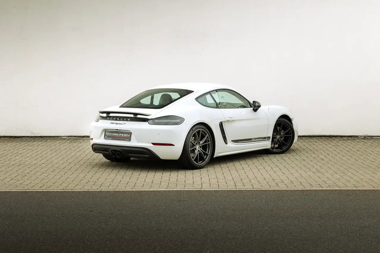 Porsche 718 Cayman T