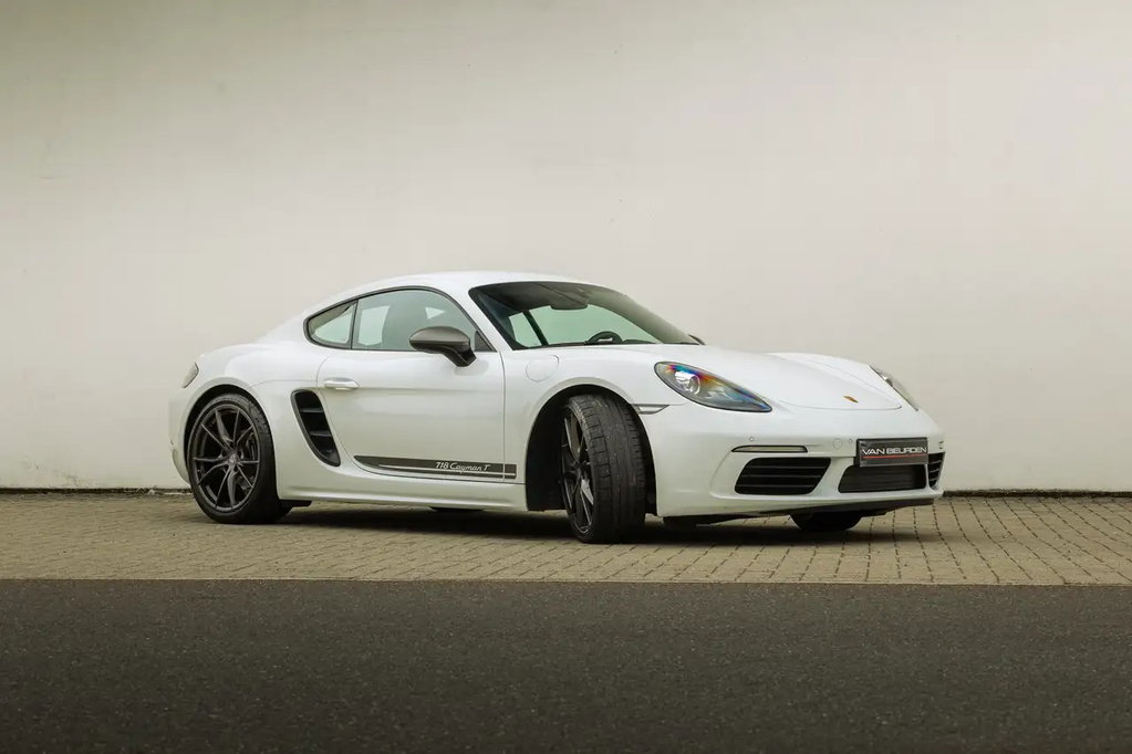 Porsche 718 Cayman T