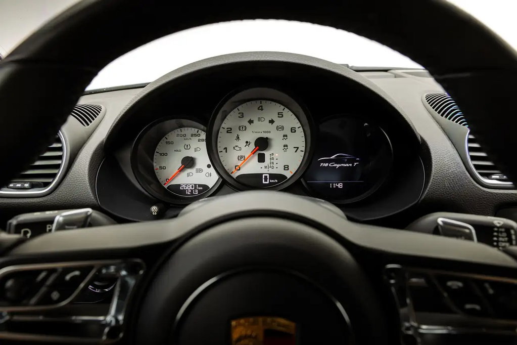 Porsche 718 Cayman T