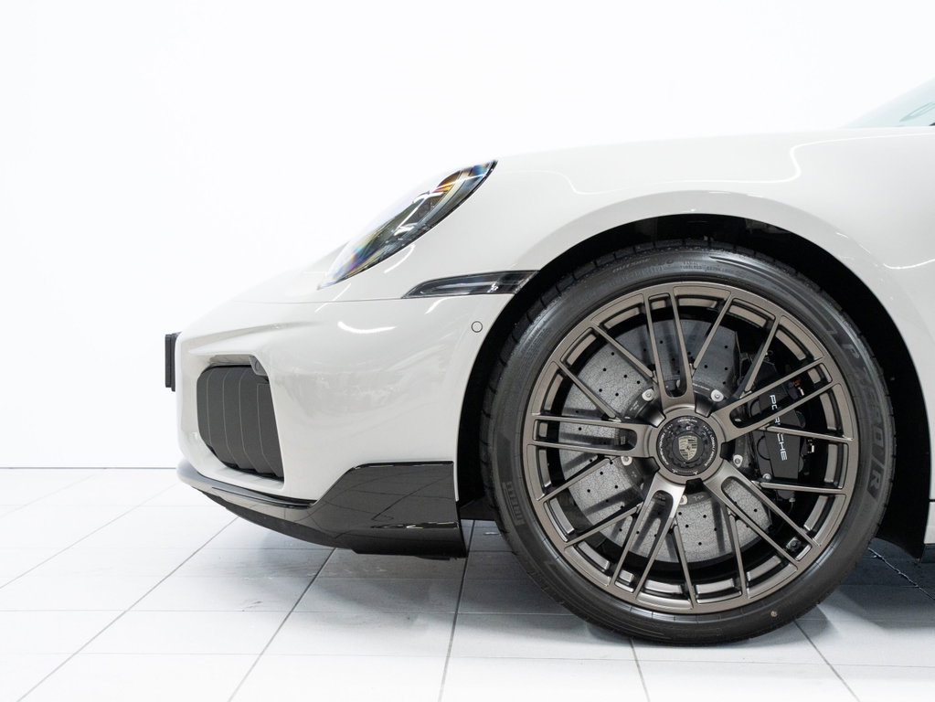 Porsche 992.2 Turbo S
