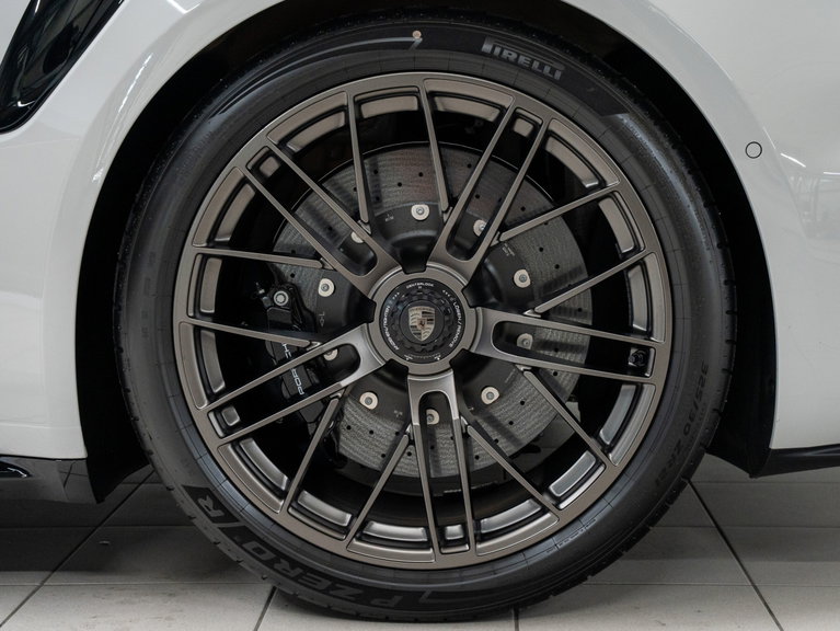 Porsche 992.2 Turbo S