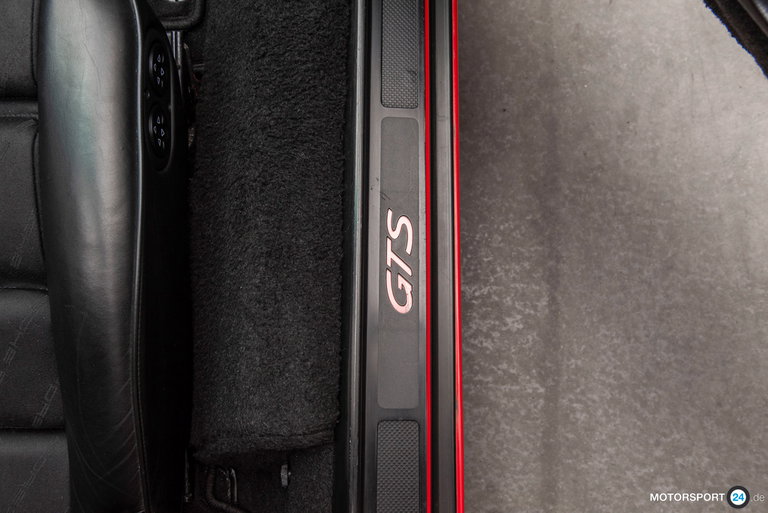 Porsche 928 GTS