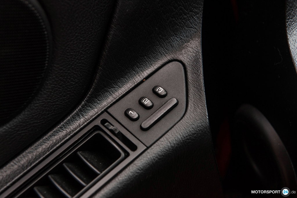 Porsche 928 GTS
