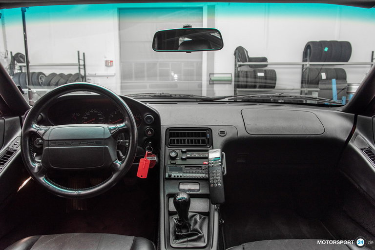 Porsche 928 GTS