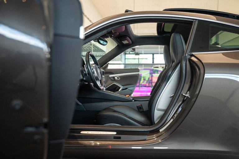 Porsche 991 Carrera