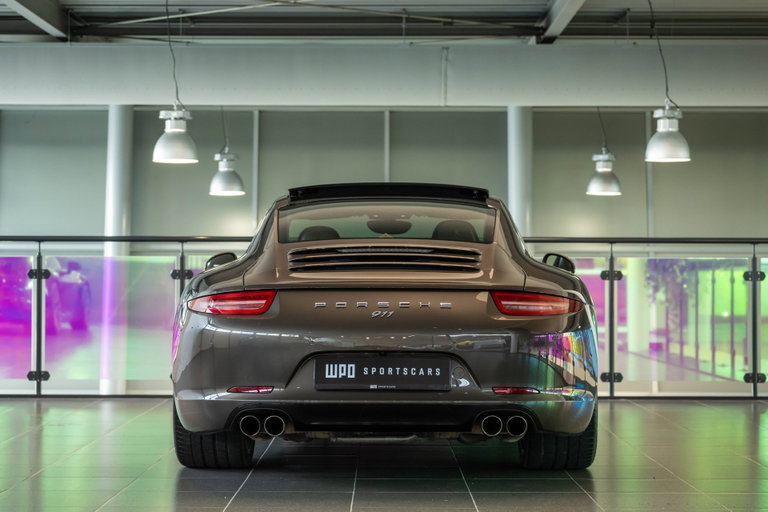 Porsche 991 Carrera