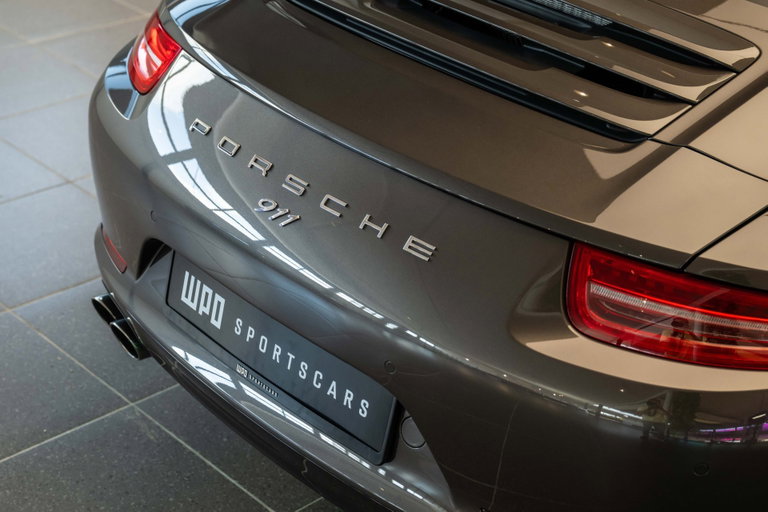 Porsche 991 Carrera
