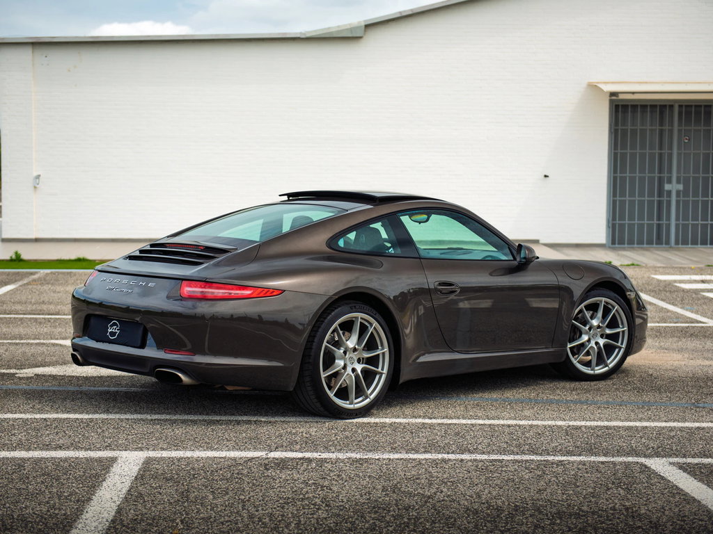 Porsche 991 Carrera