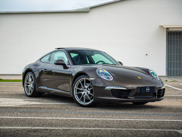 Porsche 991 Carrera