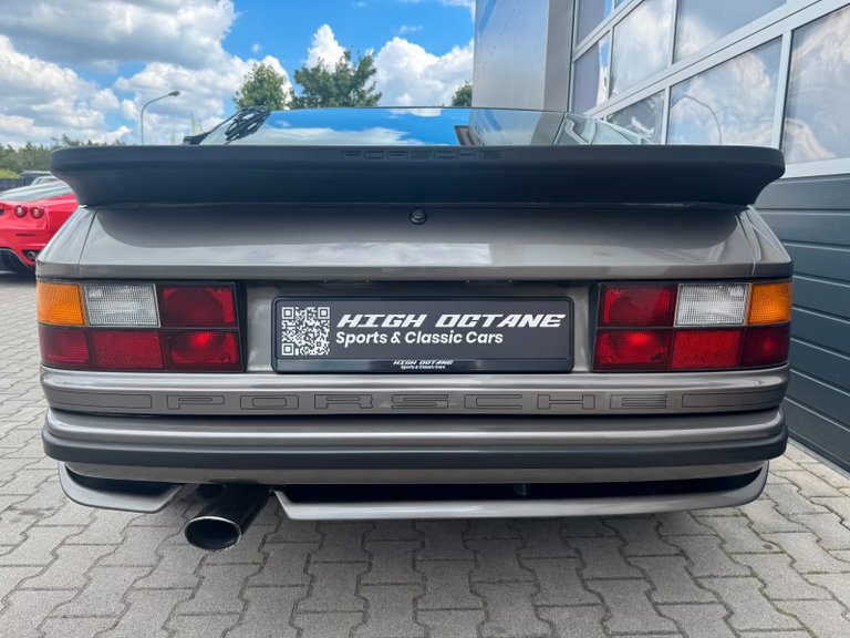 Porsche 944 Coupé