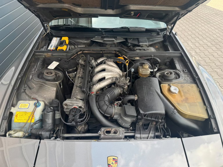 Porsche 944 Coupé