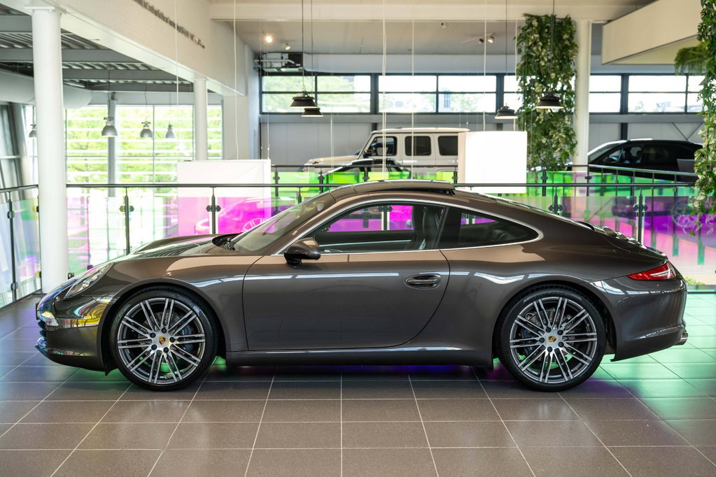 Porsche 991 Carrera