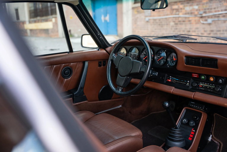Porsche 911 Turbo 3.0 (US)