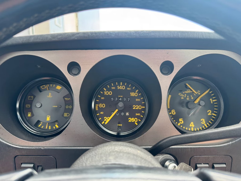 Porsche 944 Coupé