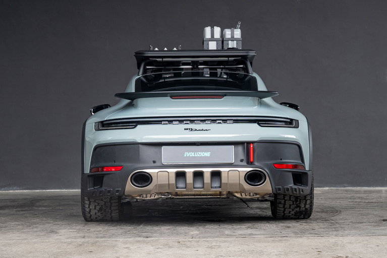 Porsche 911 Dakar