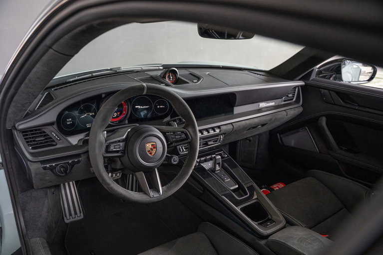 Porsche 911 Dakar