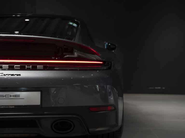 Porsche 992 Carrera