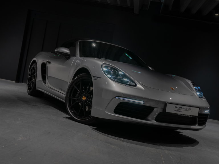 Porsche 718 Boxster
