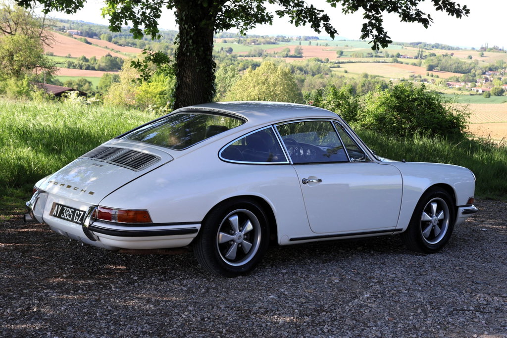 Porsche 911 S (F-Modell)