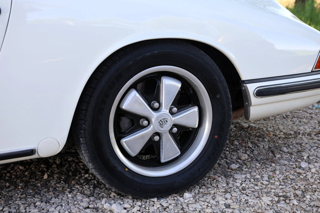 Porsche 911 S (F-Modell)