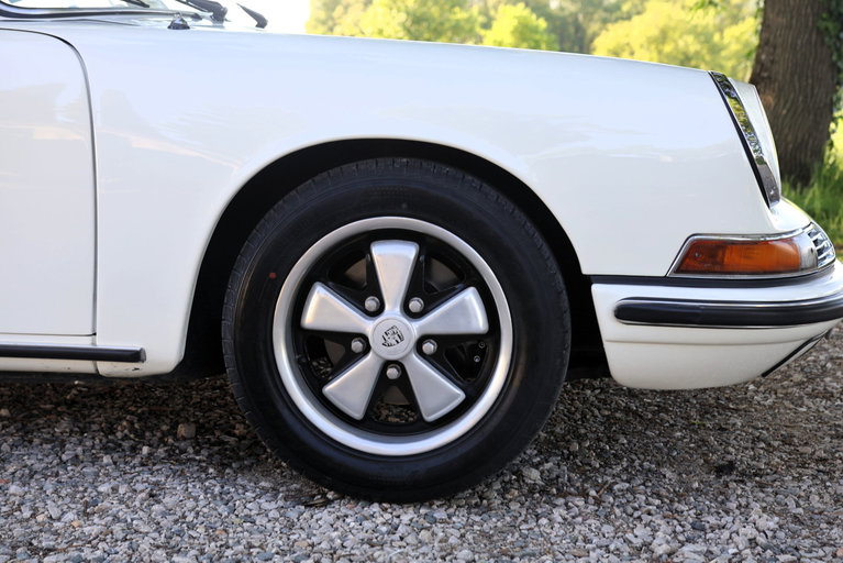 Porsche 911 S (F-Modell)