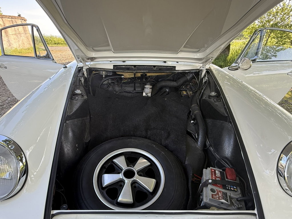 Porsche 911 S (F-Modell)