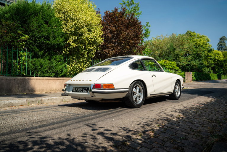 Porsche 911 S (F-Modell)