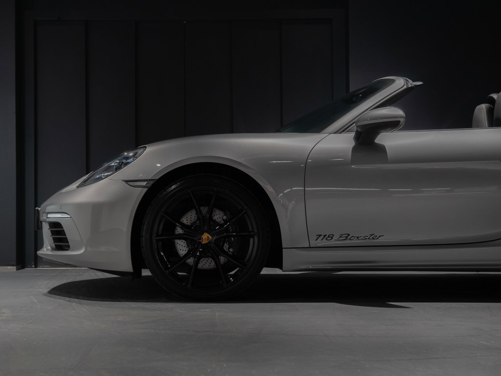 Porsche 718 Boxster