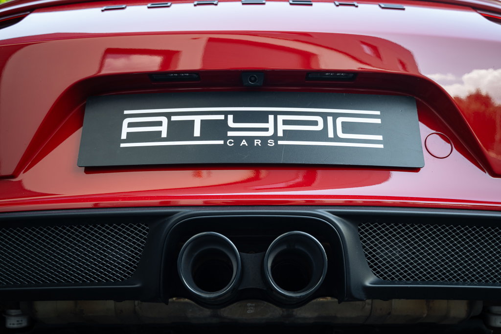 Porsche 991.2 GT3 Touring