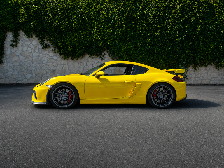 Porsche 981 Cayman GT4