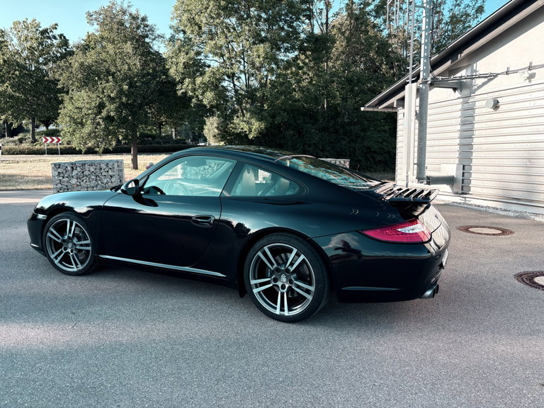 Porsche 997.2 Carrera Black Edition