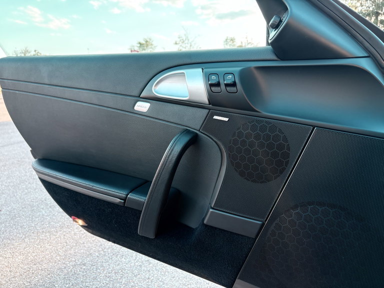 Porsche 997.2 Carrera Black Edition