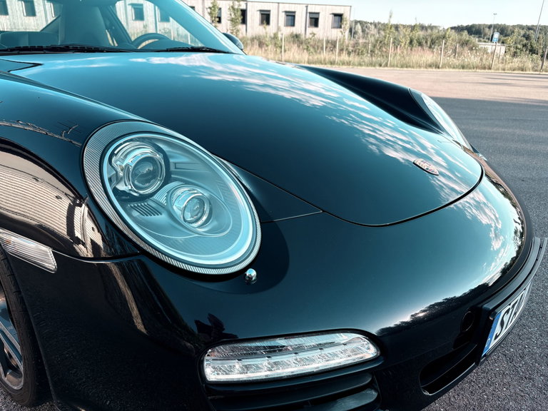 Porsche 997.2 Carrera Black Edition