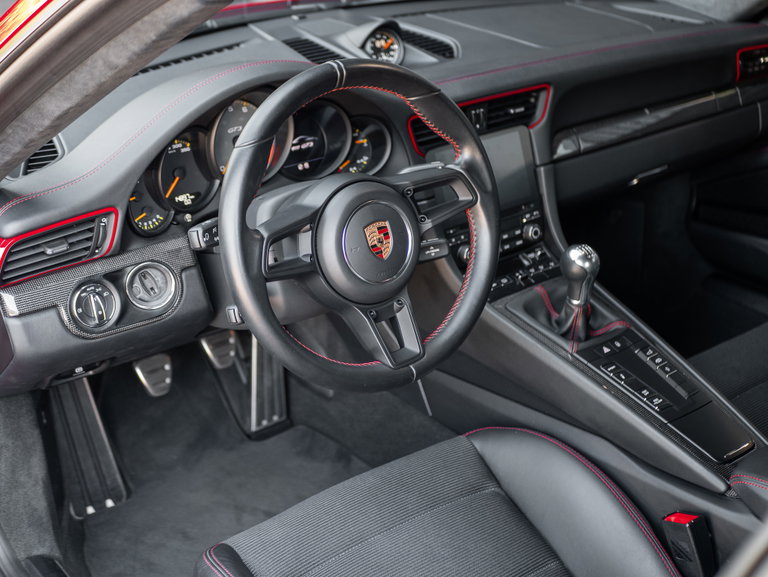 Porsche 991.2 GT3 Touring