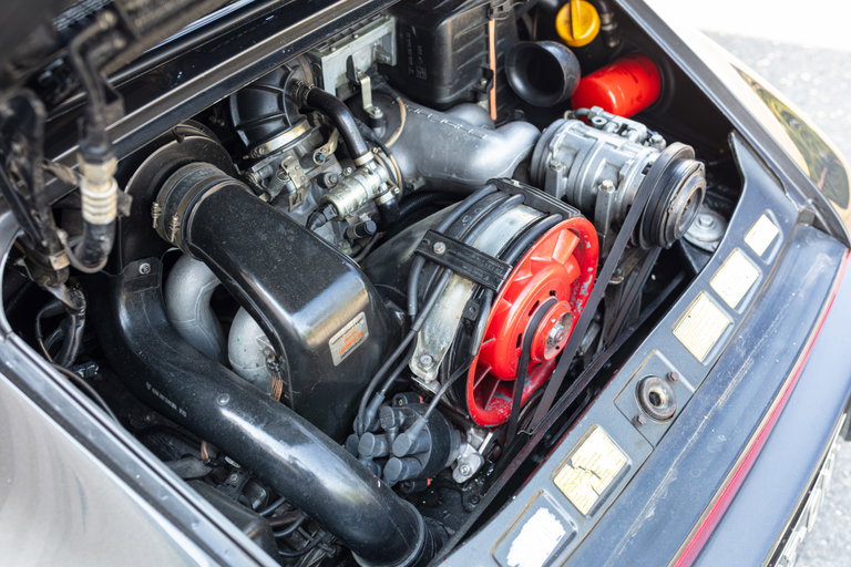 Porsche 911 Carrera 3.2