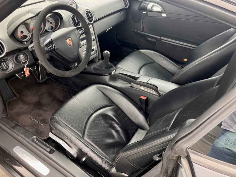 Porsche 987 Cayman S