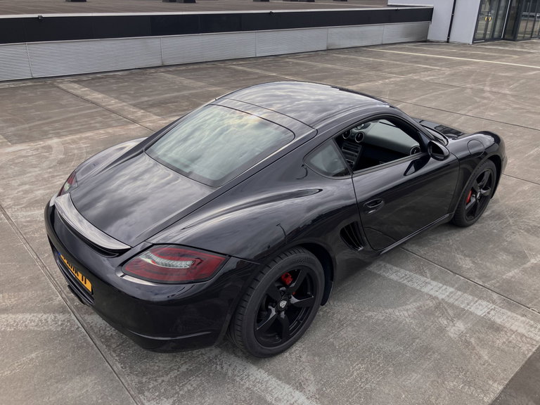 Porsche 987 Cayman S