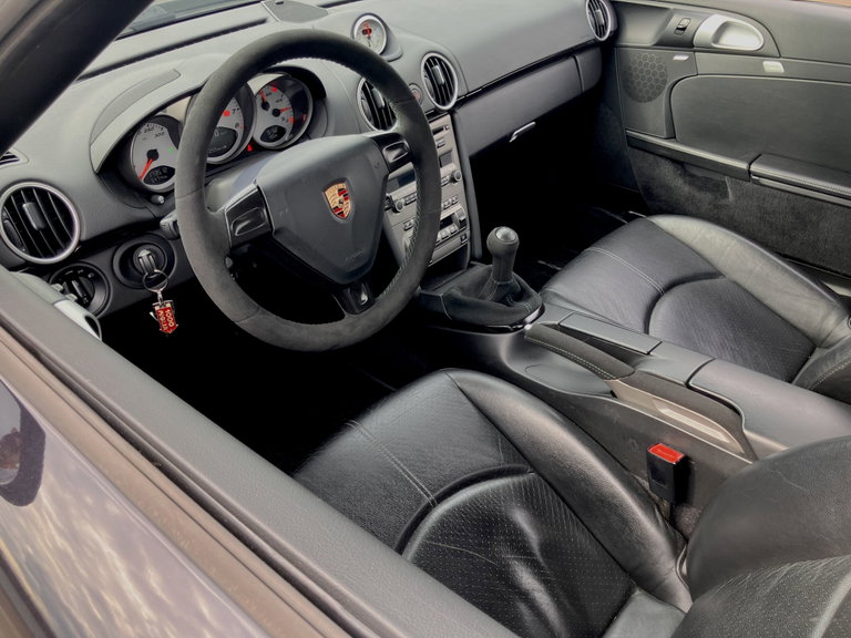 Porsche 987 Cayman S