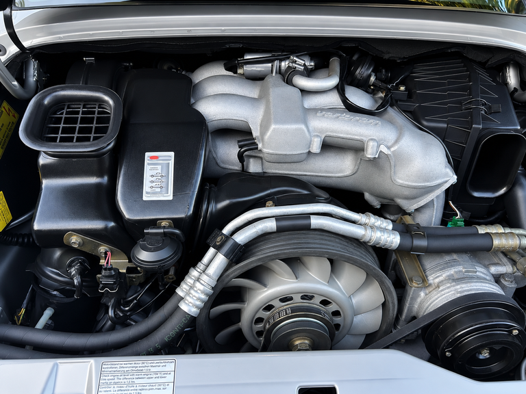 Porsche 993 Carrera 4S