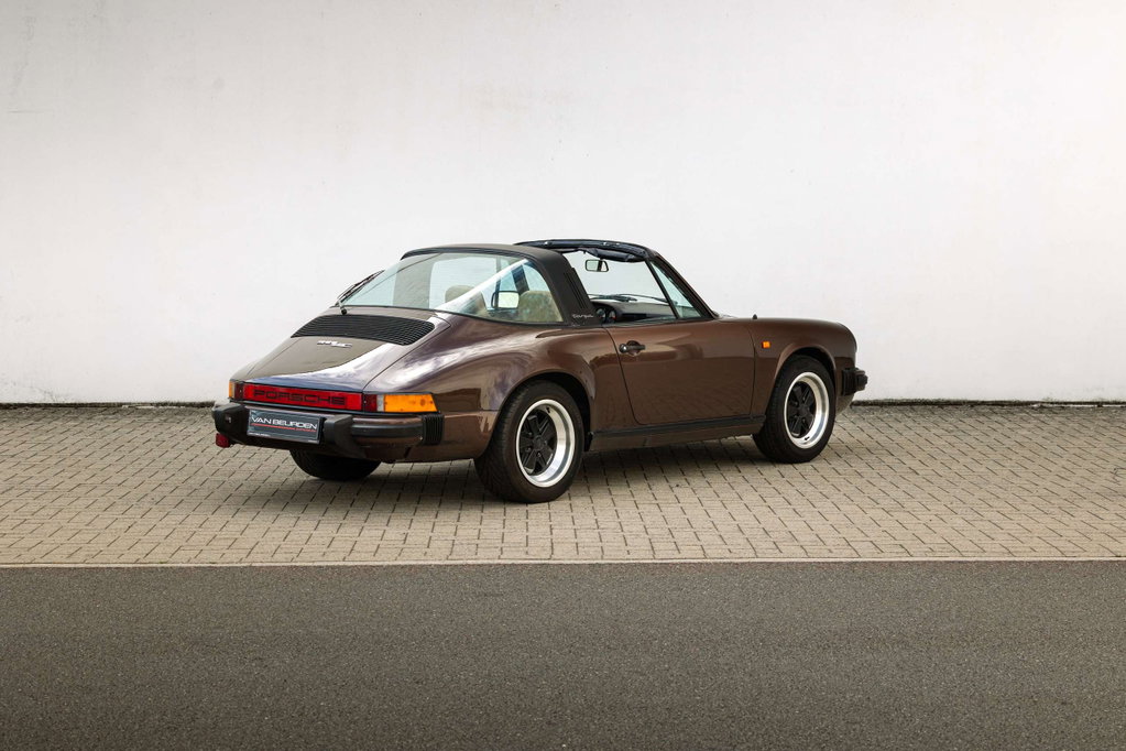 Porsche 911 SC