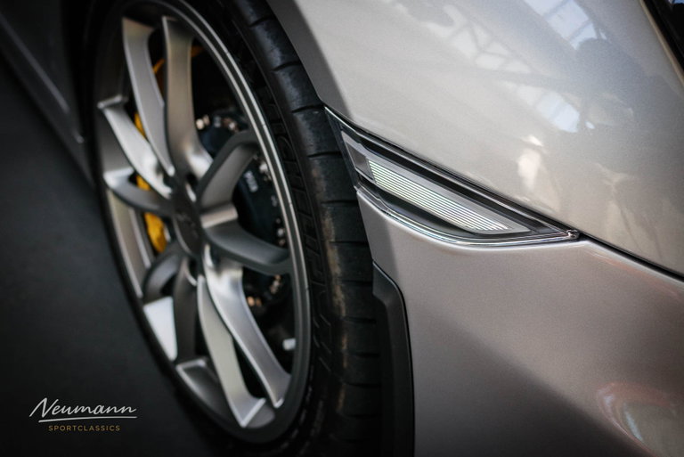 Porsche 981 Cayman GT4