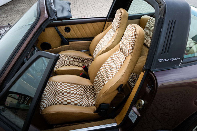 Porsche 911 SC