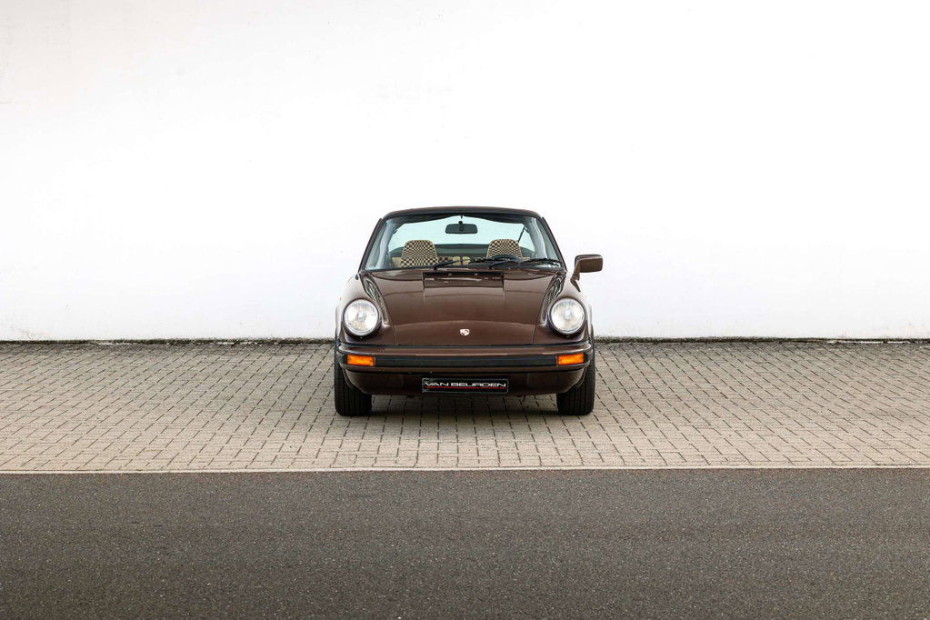 Porsche 911 SC