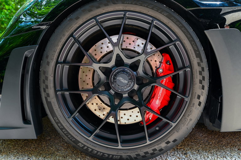 Porsche 992 GT3 RS