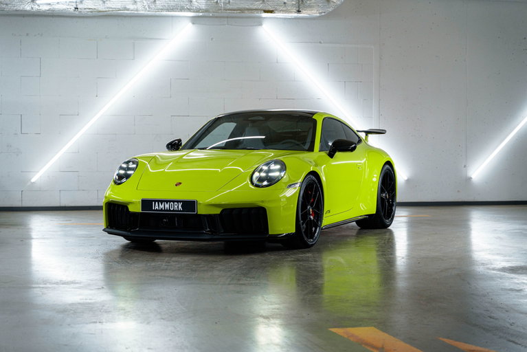 Porsche 992.2 Carrera GTS