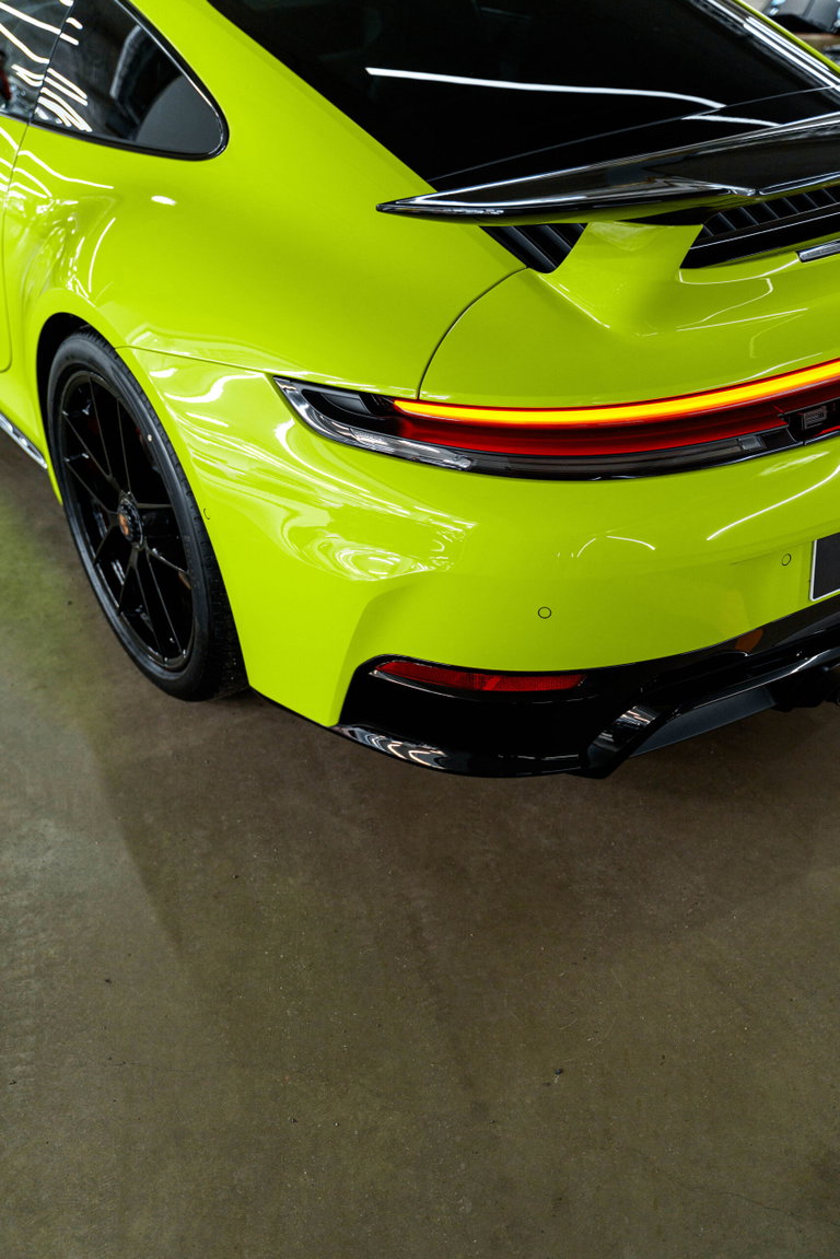 Porsche 992.2 Carrera GTS